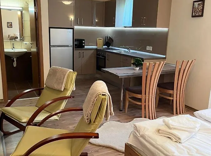 и стай за гости алекс Апартамент Пампорово