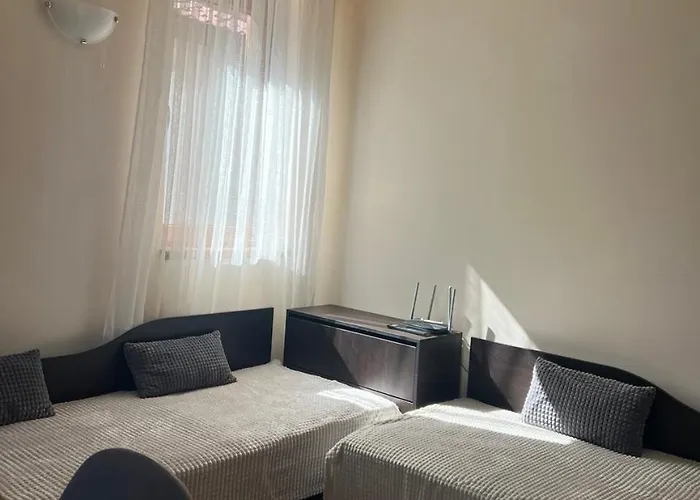 Апартамент и стай за гости алекс Пампорово